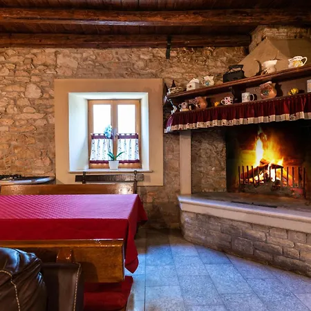 2 Bedroom Cozy In *