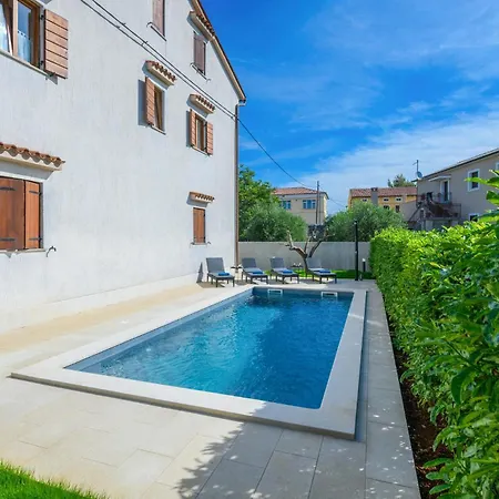 2 Bedroom Cozy In Krnica