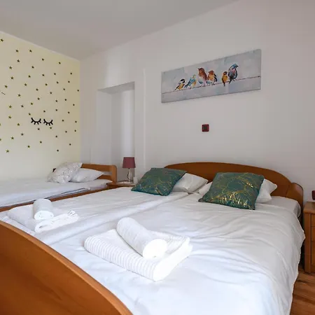 Holiday home 2 Bedroom Cozy In